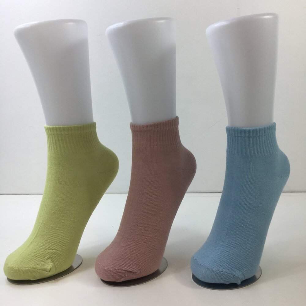 Womens Colorful Ankle Socks 3 Pack Ribbed Cuffs Green Pink Blue